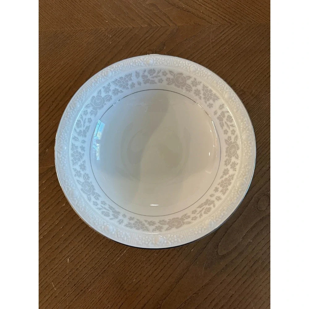 MIKASA SILVRETTA Bowl Narumi Japan Silvretta 5485 Vegetable Bowl‎ Serving 9''